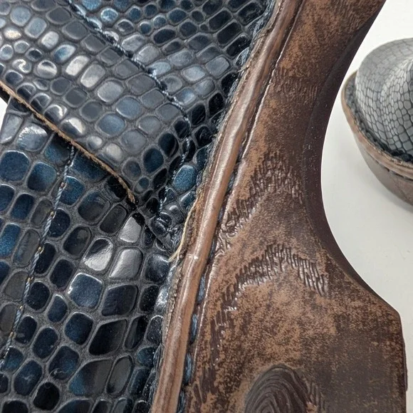 BOC Bern Concept Black Faux Snakeskin Mule Clogs Women's Size 7M Comfort Shoes - Picture 13 of 16